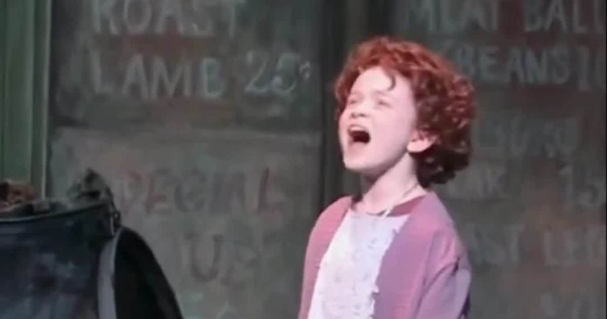 Saddie Sink's Throwback video at age 10