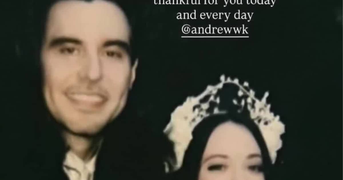 Kat Dennings Marks 2-Year Anniversary with Thanksgiving Celebration