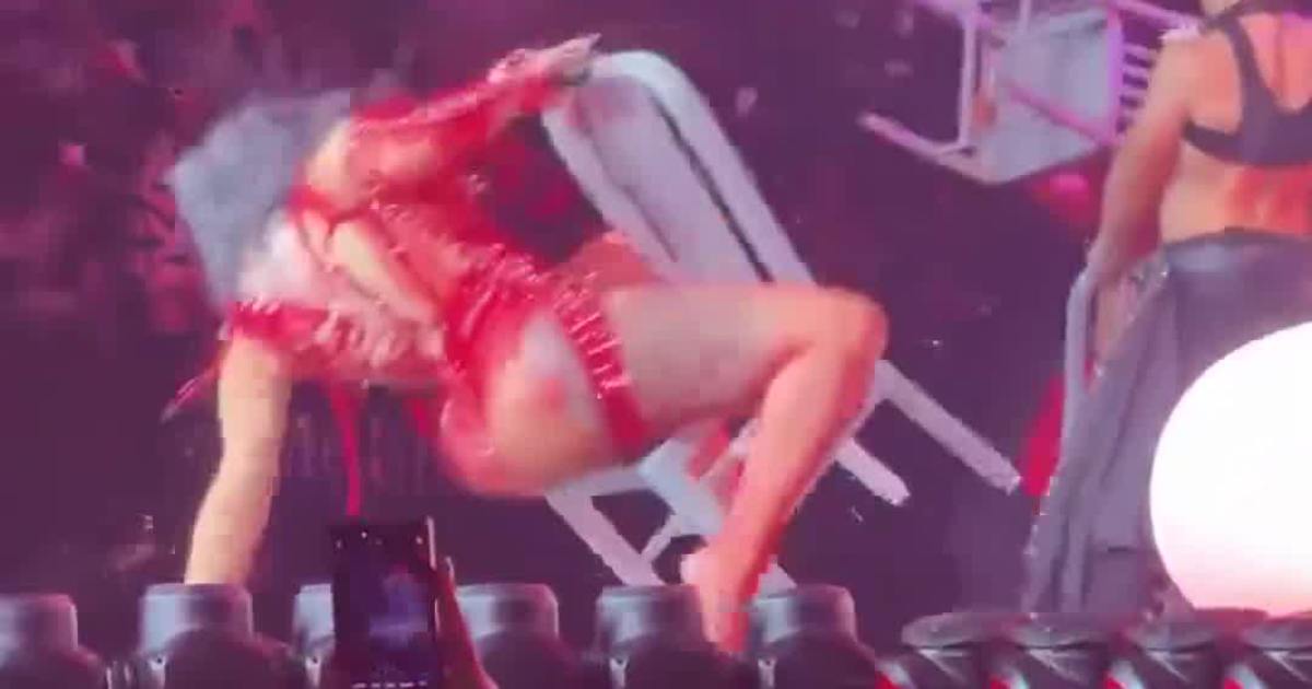 Cardi B Trips on Stage, Jokes “That Was the Government” During ‘Little Miss Drama’ Show