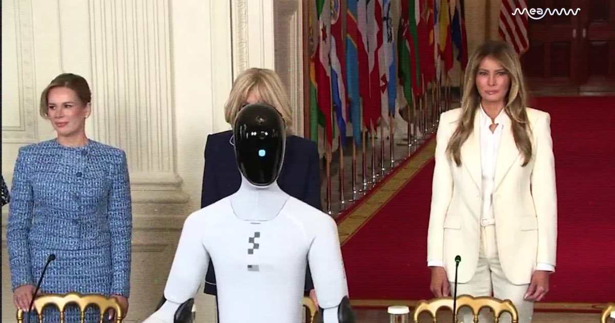 HISTORY MADE: Melania Trump Enters White House Summit with Figure 03 Humanoid Robot