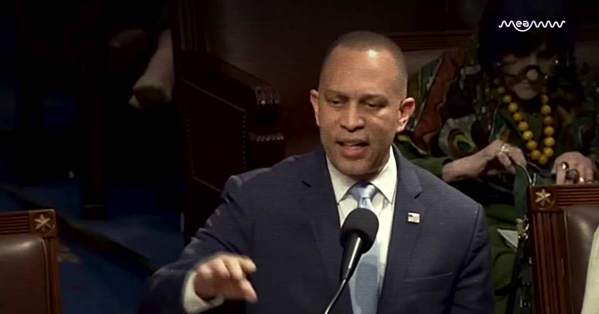 ‘This Is Not the American Way’: Hakeem Jeffries on ICE Controversy