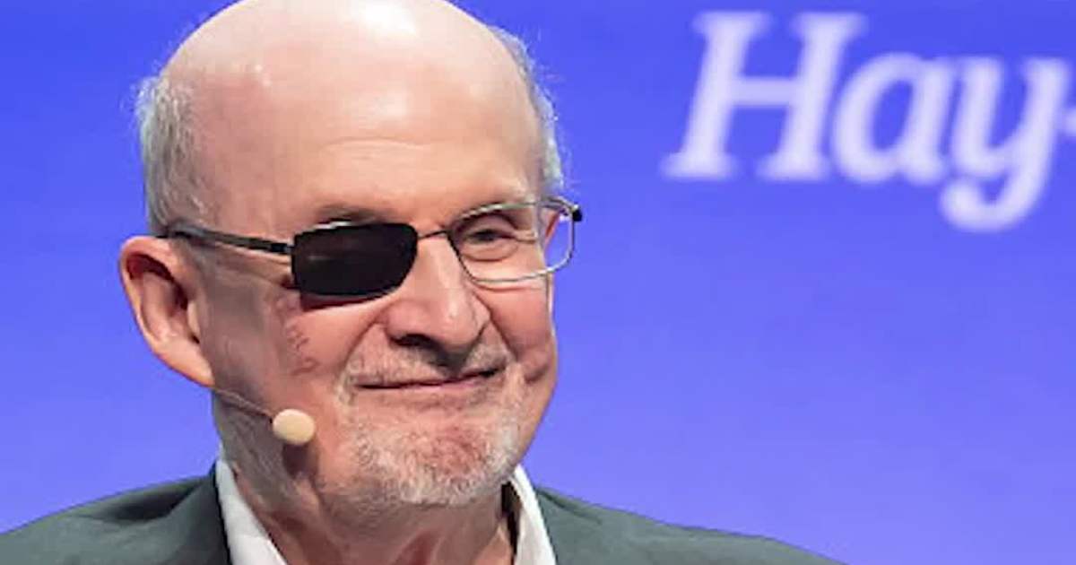 Salman Rushdie gets Dayton Literary Peace Prize Achievement Award