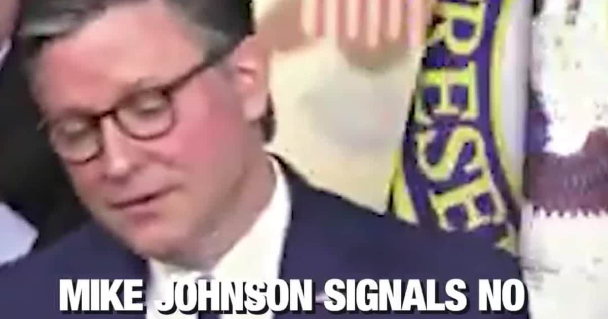 Speaker Johnson Backs Trump on Tariffs, Rejects Effort to Block Presidential Authority