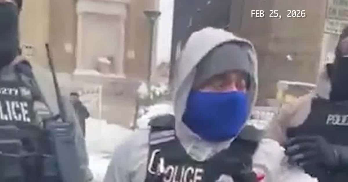 Newark Residents Confront Federal Agents After Chase Ends in Multi-Car Crash