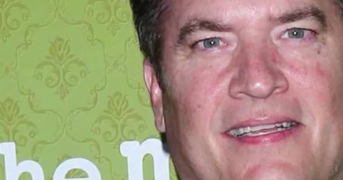 Comic Pat Finn Dies at 60