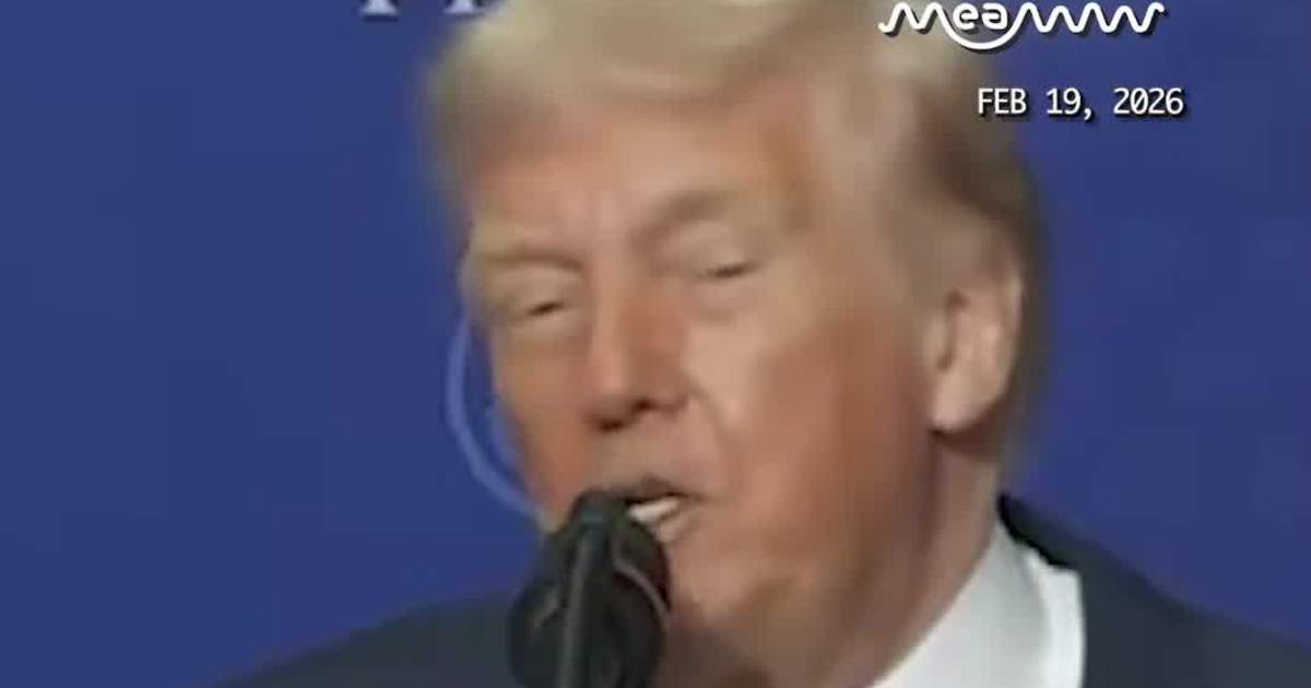 Donald Trump Stops at Georgia Fast Food Icon Ahead of Economy Speech