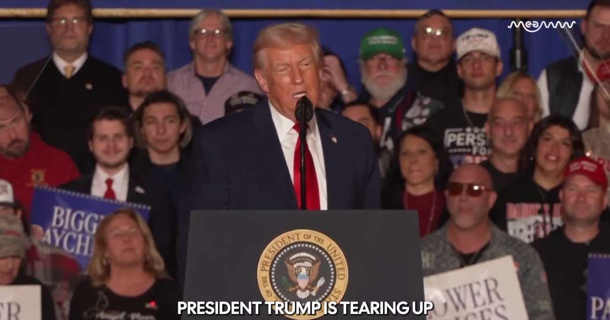 Trump Signs Major AI Order to Streamline Approvals, Citing U.S.–China Tech Race