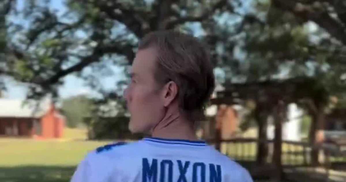 James Van Der Beek Auctions Varsity Blues Costumes for Cancer Battle