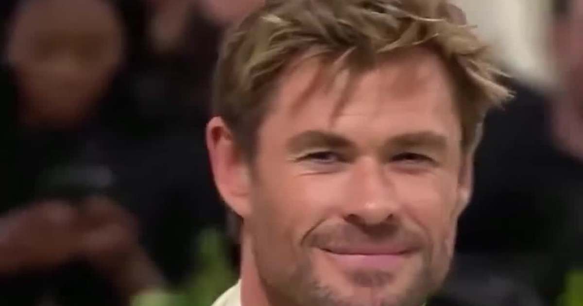 Chris Hemsworth Helps His Dad Fight Dementia