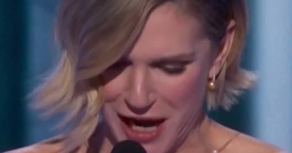 An Emotional Rhea Seehorn Accepts Her Best Actress Golden Globe