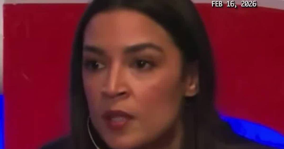 AOC vs ICE: Ocasio-Cortez Claims Jail Threat Over Immigration Rights Sessions