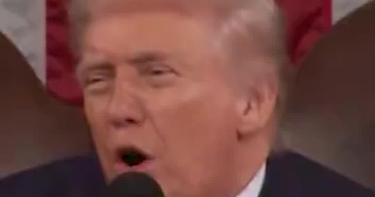 Trump Honors 100-Year-Old Navy Hero Royce Williams With Medal of Honor at SOTU