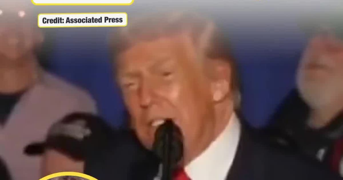 Trump draws attention for comments about Karoline Leavitt’s “beautiful face” and lips at Pennsylvania rally