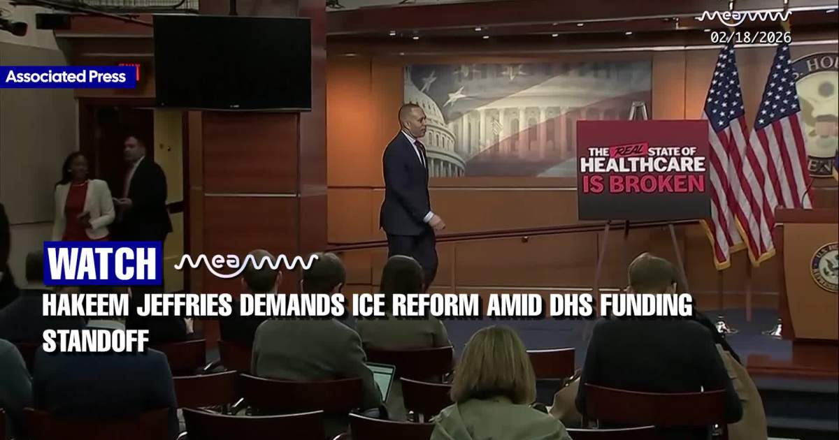 Jeffries Blasts Trump, GOP as DHS Shutdown Drags Into Day 5