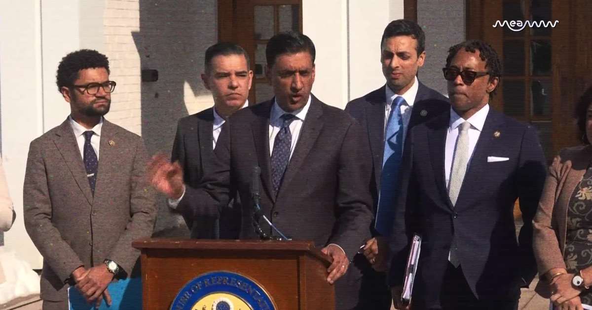 Democrats Claim Clinton ‘Set the Tone’ for Trump to Testify in Epstein Probe