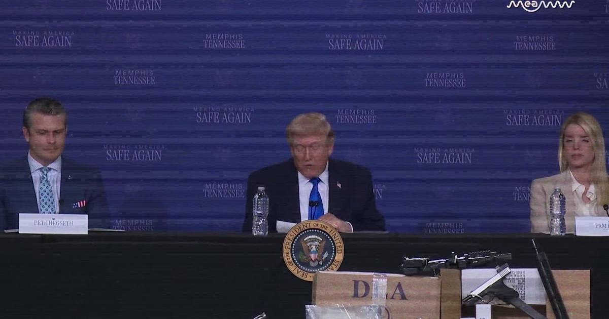 “Disgraceful DHS Shutdown!”: Trump Blames Democrats for ‘Appalling Airport Lines.’