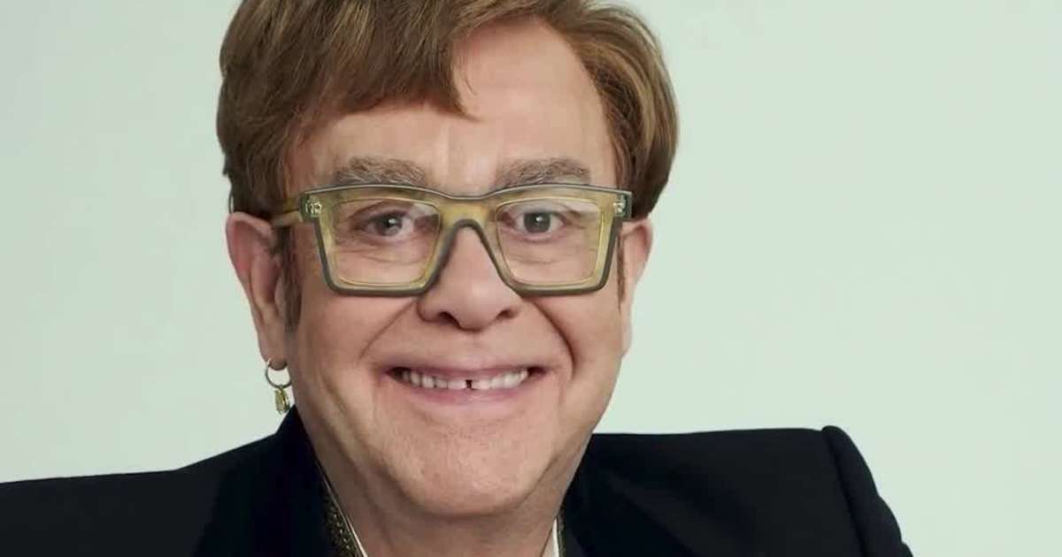 Elton John Loses Sight in Right Eye but Refuses to Give Up Hope