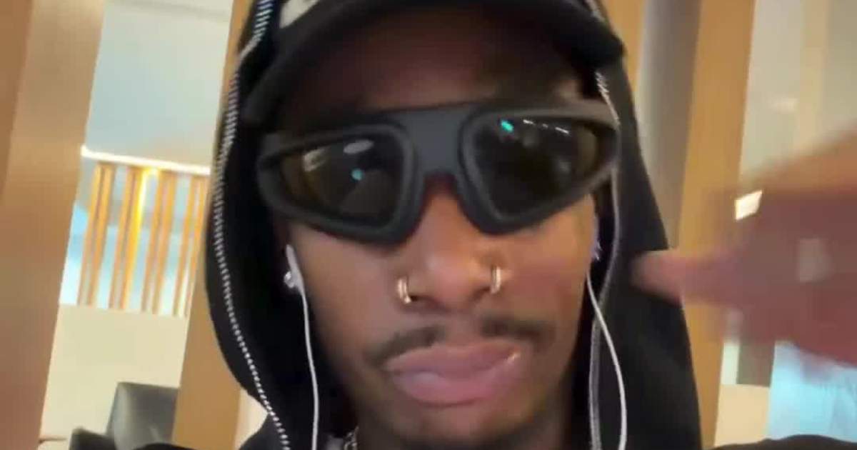 Ariana Grande Recreated Carol Burnett Vintage Bob Mackie Look