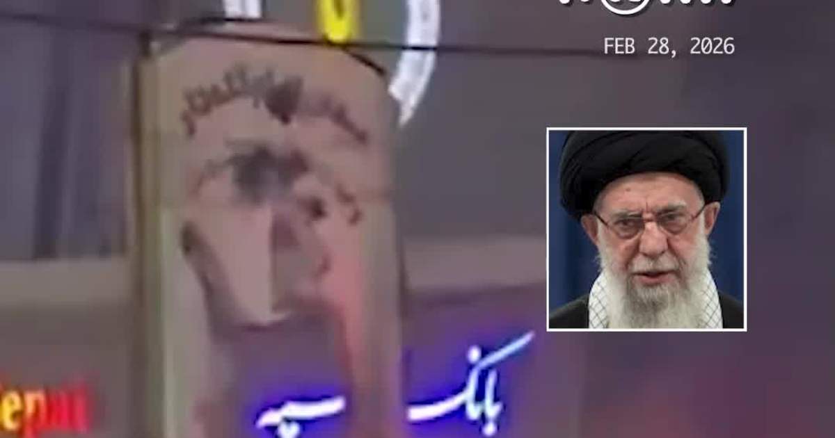 Locals Topple Khamenei Statue as Celebrations Erupt in Iran