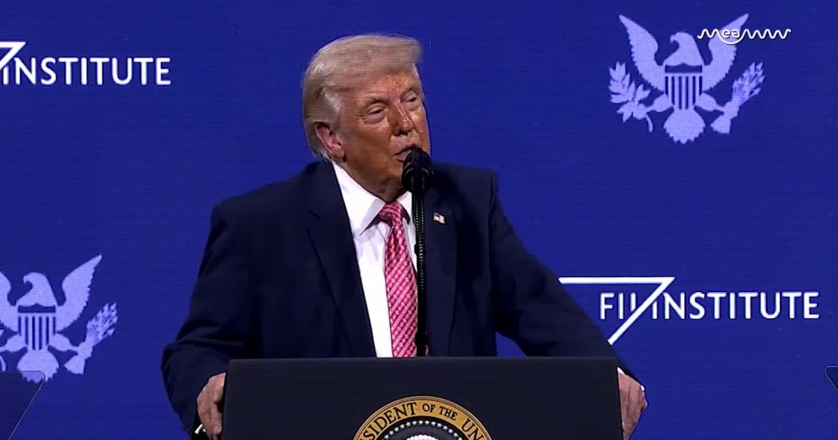 Trump: “I love to hang out with losers, they make me feel better.”