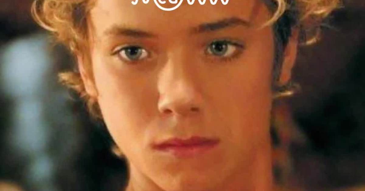 Peter Pan Star Says Fans Still Stop Him “Every Day”