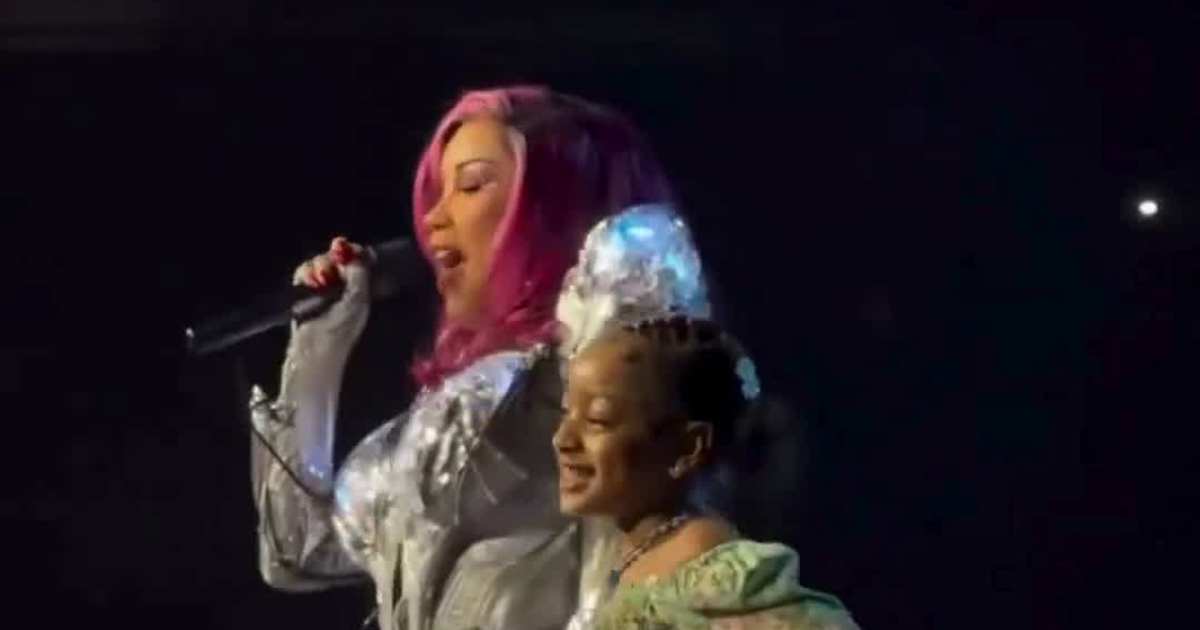 Cardi B Shares a Proud Mom Moment With Daughter Kulture Onstage
