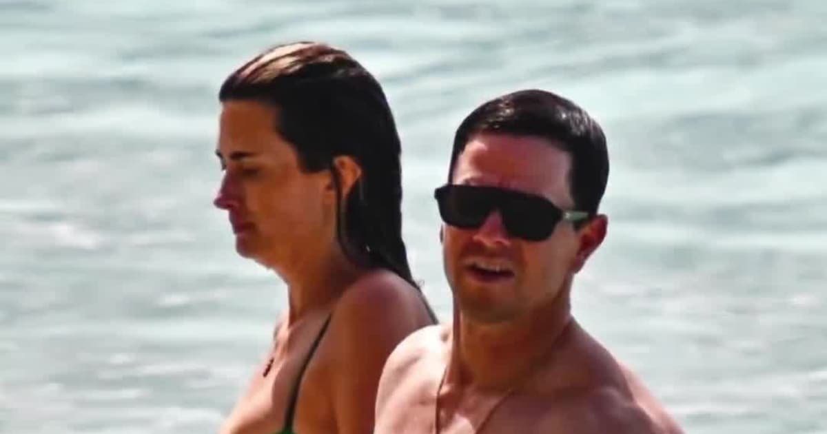 Mark Wahlberg Turns Up the Heat With Wife Rhea Durham in Barbados