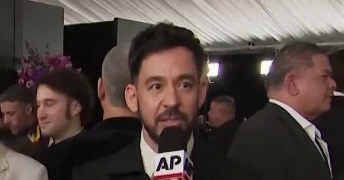 Mike Shinoda Talks About Moving On After Passing Of Chester Bennington