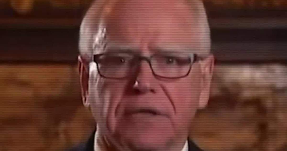 Tim Walz Urges Minnesotans to Record ICE Agents to Build “Database of Atrocities” for Future Prosecution After Minneapolis Sh**ting