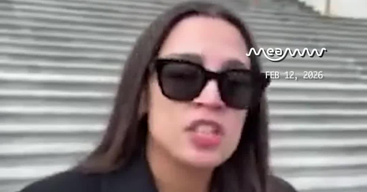 “Who Has the Majority Matters”: AOC Warns Republicans Control Committees, Votes, and Investigations