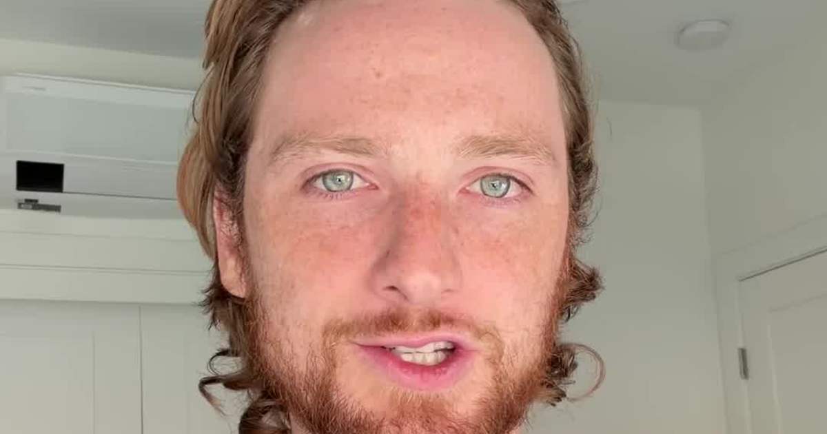 Karoline Leavitt Blasts Democrats as DHS Standoff Disrupts TSA Operations