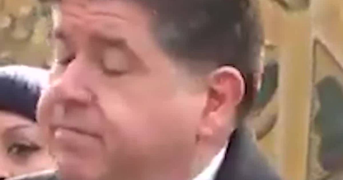 Pritzker ‘Disappointed’ as Government Set to Reopen