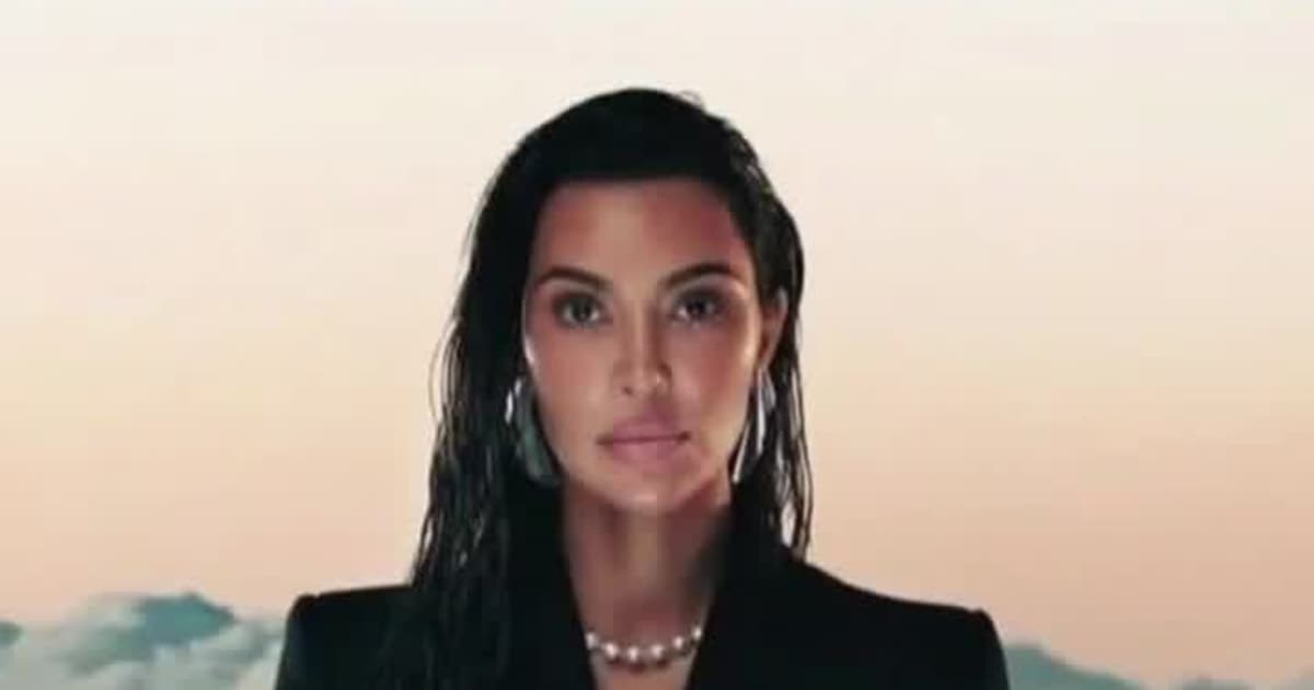 Kim Kardashian Reclaims the “Kimono” Moment