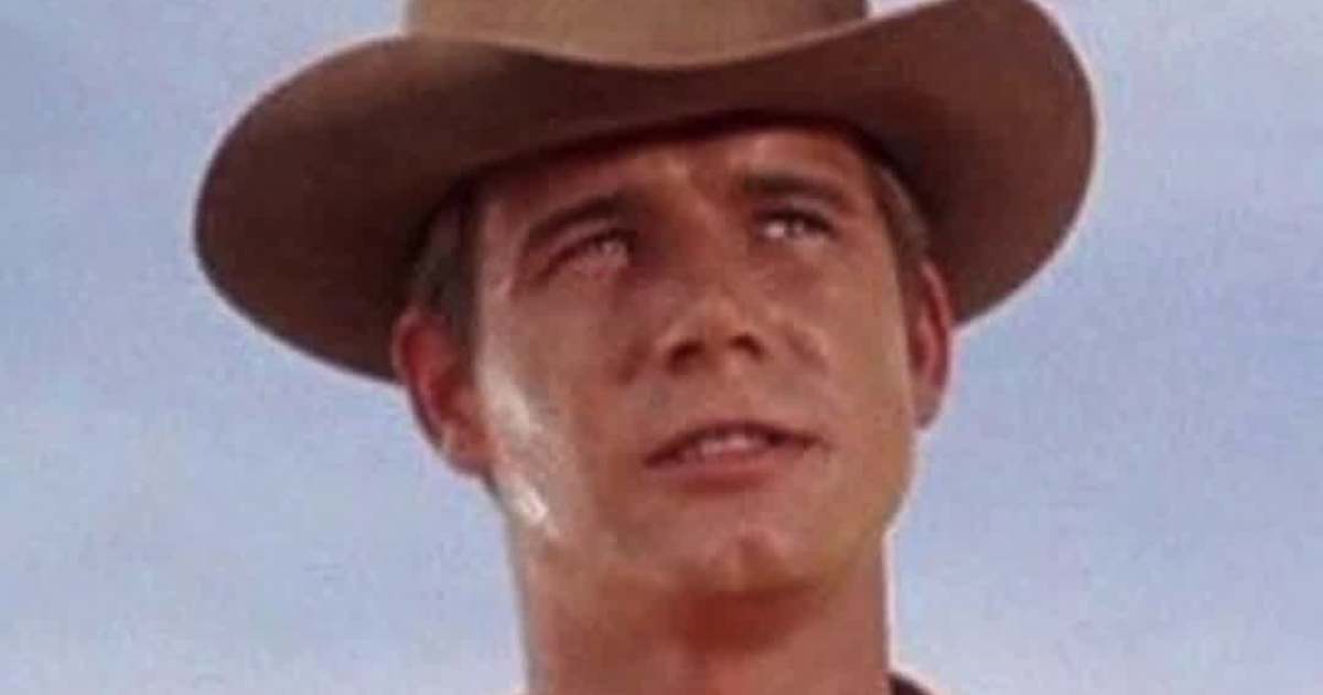 Gunsmoke Star Roger Ewing Passes Away at 83