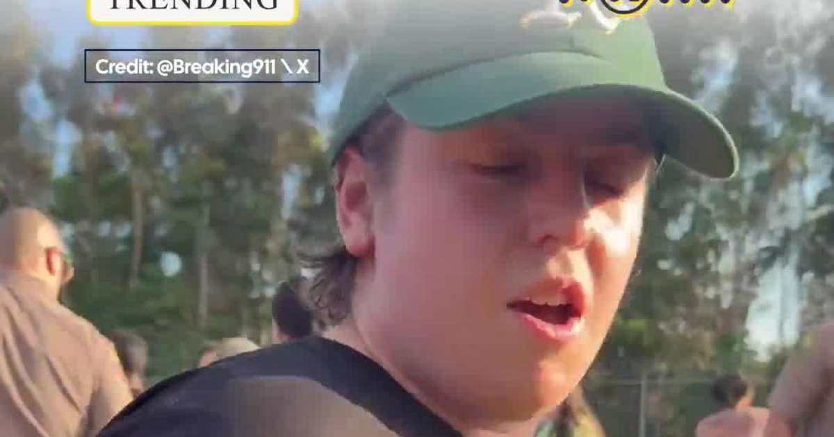 30 Young Protesters Arrested After Blocking Road Outside ICE Facility – Officer Reminds Them: ‘It’s Called Obstruction.’