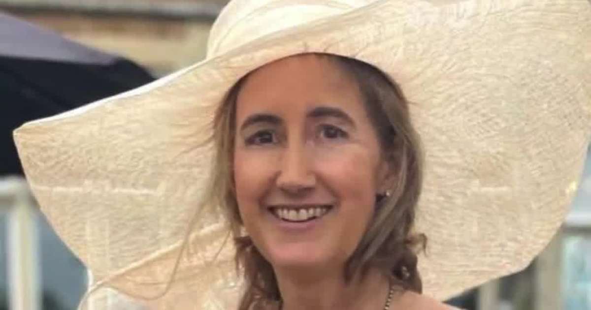 Sophie Kinsella, beloved Shopaholic author, has died at 55 after a 3 year battle with brain cancer