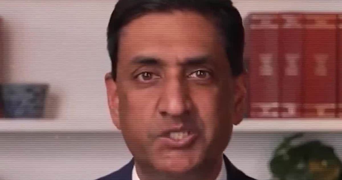 Ro Khanna Says Jerome Powell Is Holding Rates Steady Due to Trump Tariff Policy, Warns of Economic Risk