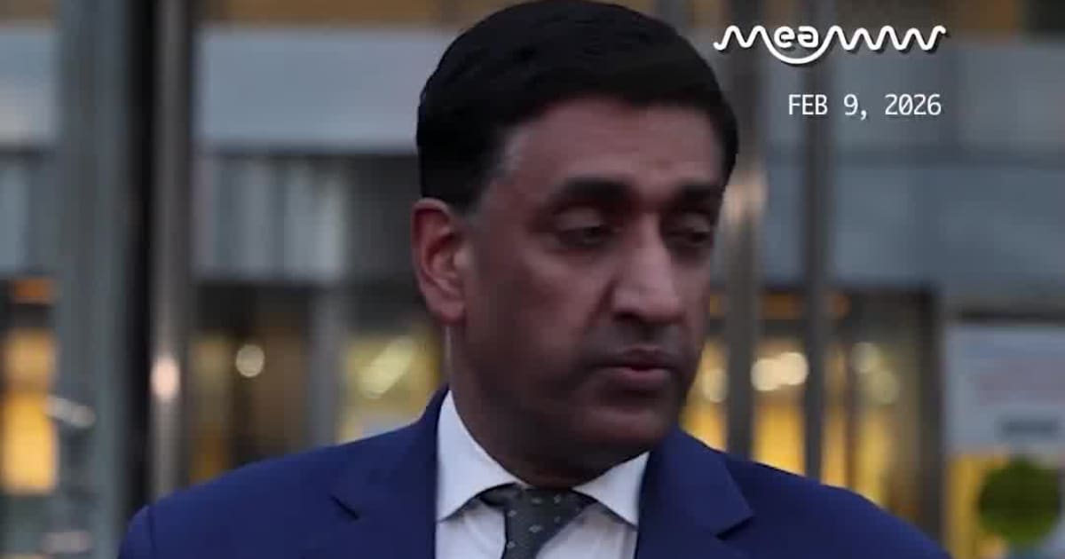 Bipartisan Lawmakers Khanna and Massie Say DOJ Failed to Follow the Law in Redacting Epstein Files