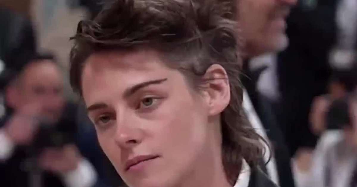 Kristen Stewart Wants to Direct a Big-Budget Twilight Remake