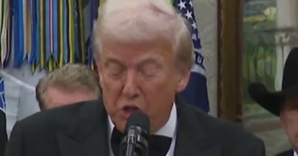 Sylvester Stallone Receives Oval Office Medal from President Trump