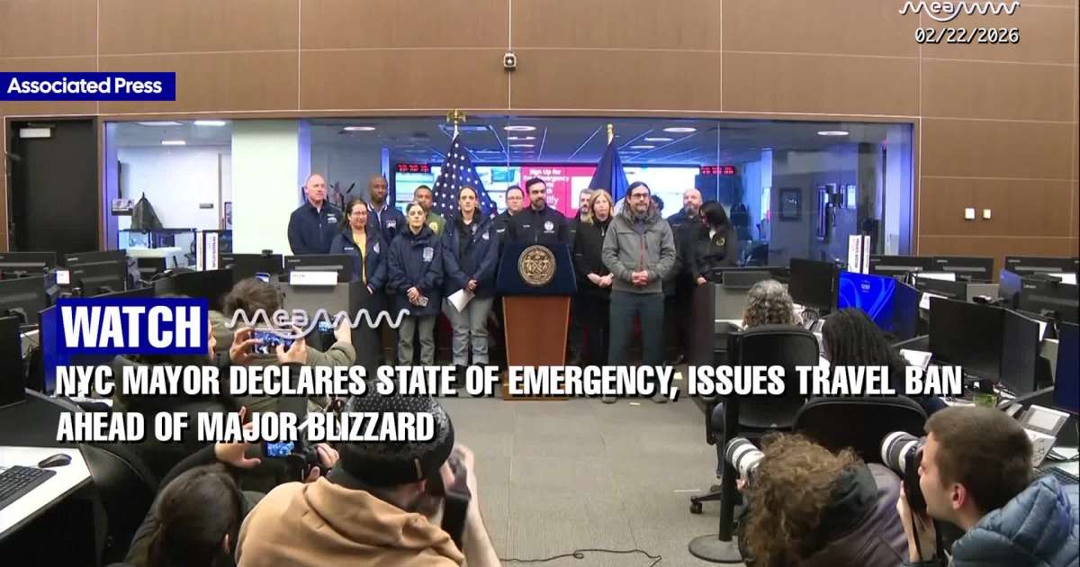 NYC Mayor Announces ‘Full Classic Snow Day’ for First Time Since 2019