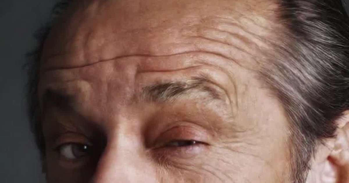 Jack Nicholson Resurfaces in Rare Thanksgiving Family Photo